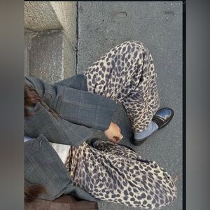 GAP Animal Print Baggy Mid Rise Jeans Pants Petite